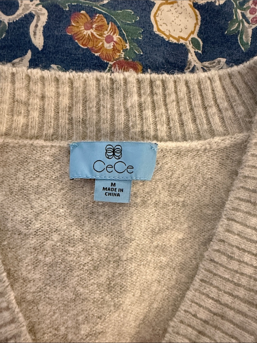 CeCe Light Beige V-Neck Button Front Cardigan - Picture 4 of 5